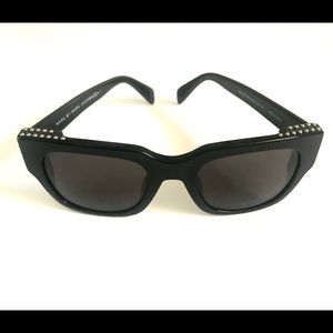 Marc by Marc Jacobs Black Sunglasses NWOT